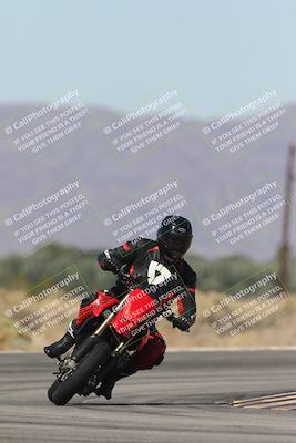 media/Oct-13-2025-Moto Forza (Mon) [[a66d839500]]/4-C Group/Session 3 (Turn 16)/